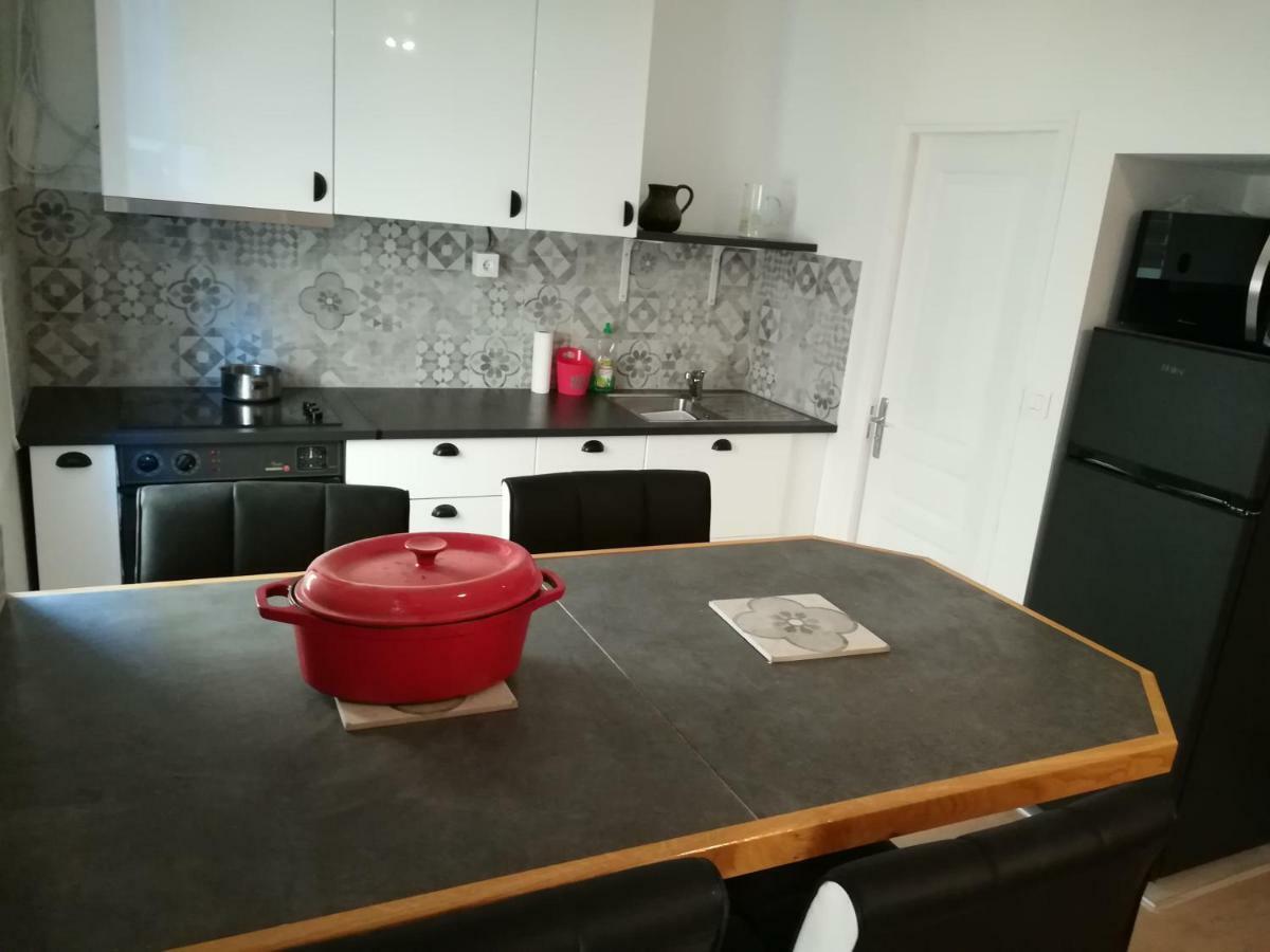 拉西约塔T3 Place Sadi Carnot公寓 外观 照片